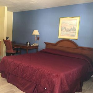 Maple Leaf Motel